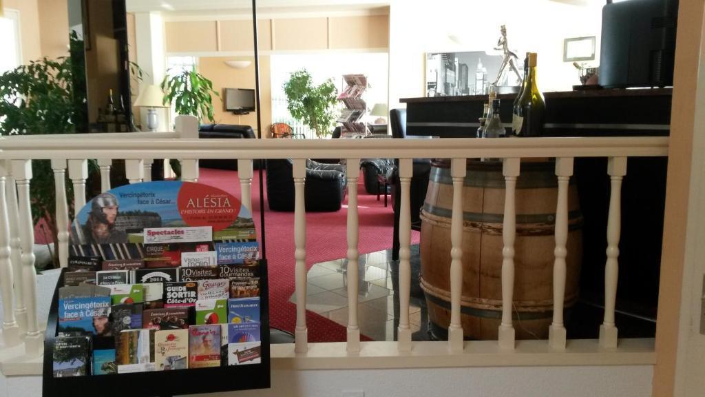 Inter-Hotel La Closerie Beaune Zewnętrze zdjęcie